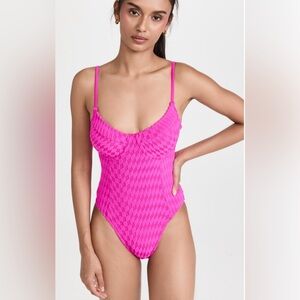 Good American: Pink Jacquard Show Off One Piece Swimsuit